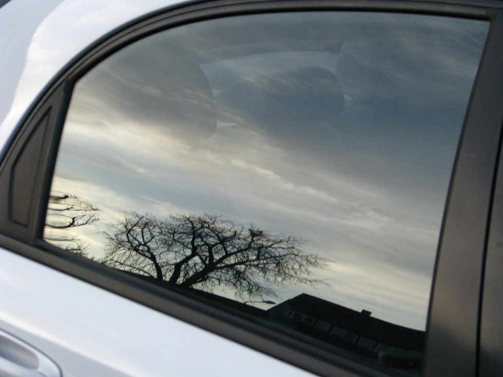 Auto Glass Market Poised For Substantial Growth