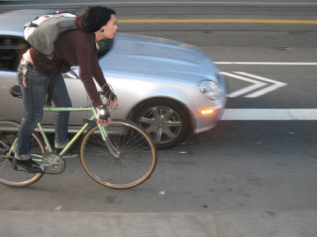 How Do Self Driving Cars Handle Bikes?